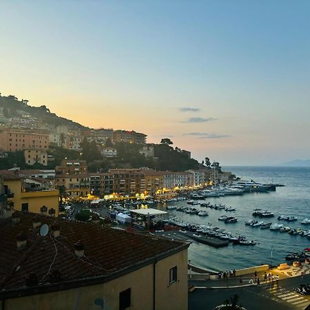 La Casetta In Piazza Porto Santo Stefano  Kültér fotó