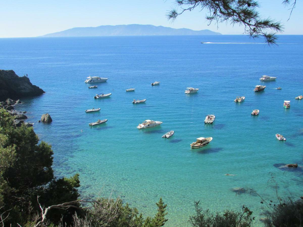 La Casetta In Piazza Porto Santo Stefano  Kültér fotó